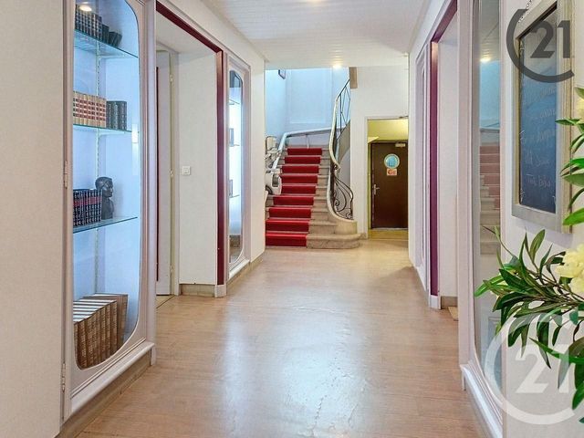 Appartement à vendre - 2 pièces - 60 m2 - Troyes - 10 - CHAMPAGNE-ARDENNE