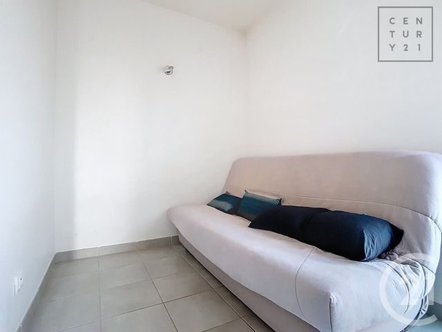 Appartement Studio &agrave; vendre - 1 pi&egrave;ce - 22,80 m2 - St Julien Les Villas - 10 - CHAMPAGNE-ARDENNE