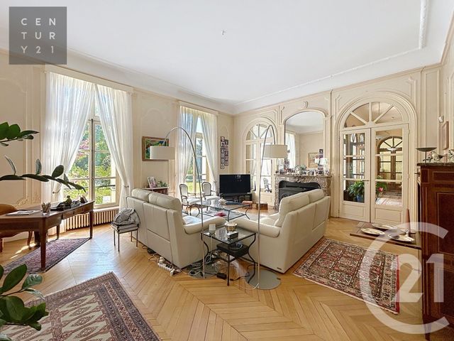 Maison &agrave; vendre - 15 pi&egrave;ces - 655 m2 - St Julien Les Villas - 10 - CHAMPAGNE-ARDENNE
