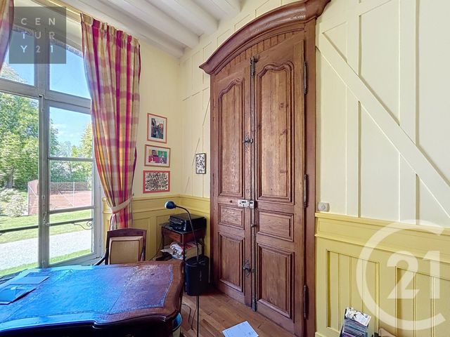 Maison &agrave; vendre - 15 pi&egrave;ces - 655 m2 - St Julien Les Villas - 10 - CHAMPAGNE-ARDENNE