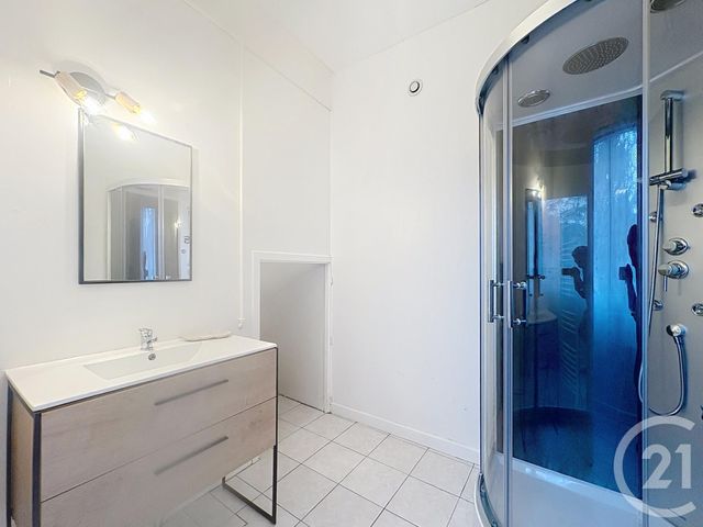 Appartement à louer - 2 pièces - 30 m2 - Bucheres - 10 - CHAMPAGNE-ARDENNE