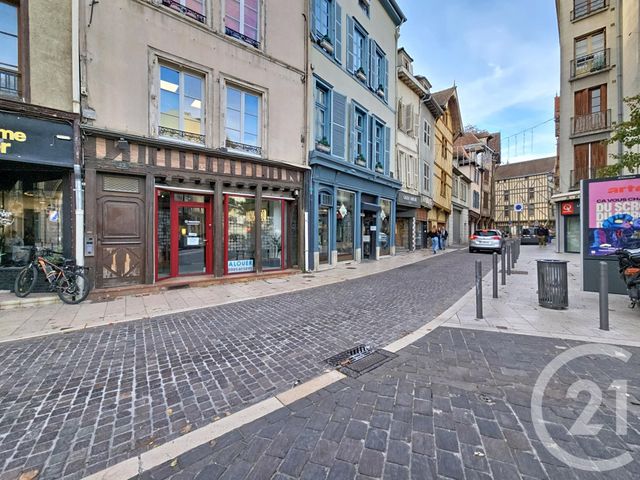 Local commercial à louer - 100.0 m2 - 10 - Aube