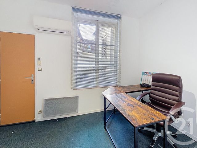 Local commercial à louer - 100.0 m2 - 10 - Aube