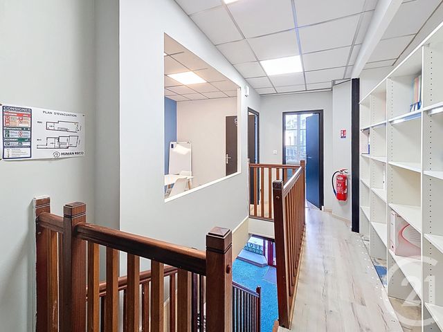 Local commercial à louer - 100.0 m2 - 10 - Aube