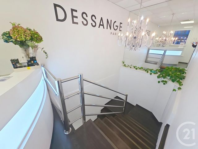 Local commercial à louer - 270.0 m2 - 10 - Aube