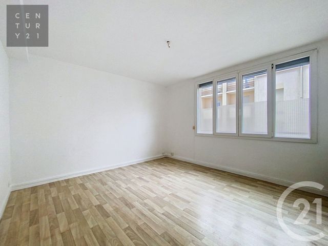 Appartement F1 bis &agrave; louer - 2 pi&egrave;ces - 31,90 m2 - Troyes - 10 - CHAMPAGNE-ARDENNE