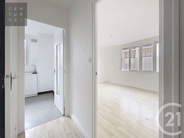 Appartement F1 bis &agrave; louer - 2 pi&egrave;ces - 31,90 m2 - Troyes - 10 - CHAMPAGNE-ARDENNE