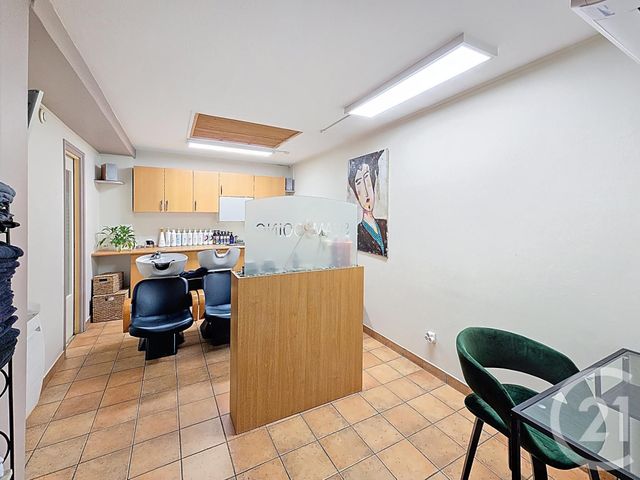 Local commercial à louer - 90.0 m2 - 10 - Aube