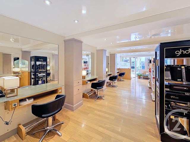 Local commercial à louer - 90.0 m2 - 10 - Aube