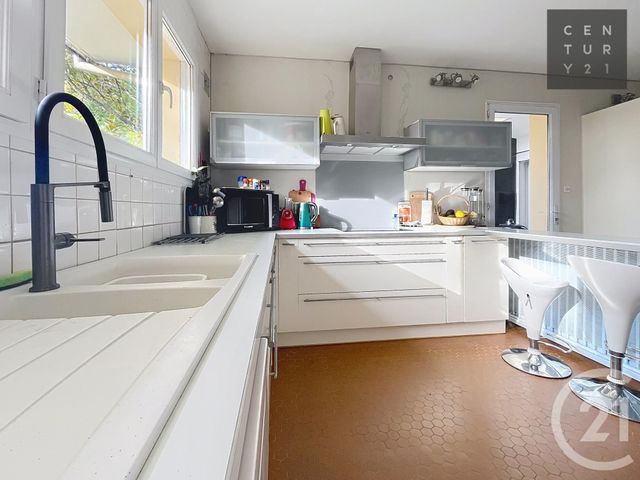 Maison à vendre - 11 pièces - 299,76 m2 - St Hilaire Sous Romilly - 10 - CHAMPAGNE-ARDENNE