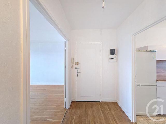 Appartement F3 à louer - 3 pièces - 61,70 m2 - St Andre Les Vergers - 10 - CHAMPAGNE-ARDENNE