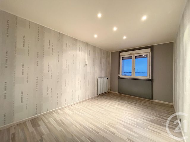 Appartement F3 à louer - 3 pièces - 65 m2 - La Chapelle St Luc - 10 - CHAMPAGNE-ARDENNE