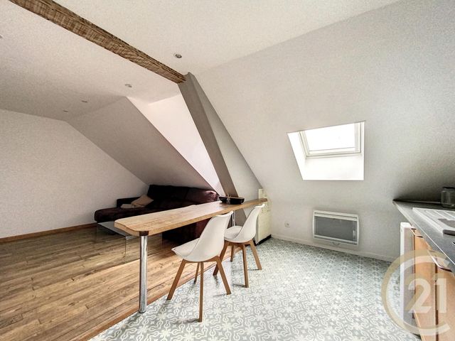 Appartement T2 à louer - 2 pièces - 28,80 m2 - Troyes - 10 - CHAMPAGNE-ARDENNE