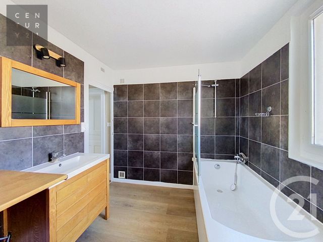 Appartement F4 &agrave; louer - 4 pi&egrave;ces - 104 m2 - Troyes - 10 - CHAMPAGNE-ARDENNE