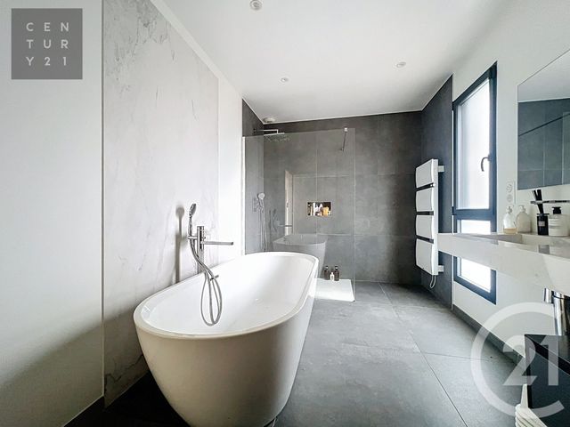 Maison &agrave; vendre - 6 pi&egrave;ces - 273 m2 - La Chapelle St Luc - 10 - CHAMPAGNE-ARDENNE