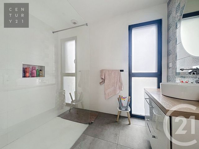 Maison &agrave; vendre - 6 pi&egrave;ces - 273 m2 - La Chapelle St Luc - 10 - CHAMPAGNE-ARDENNE