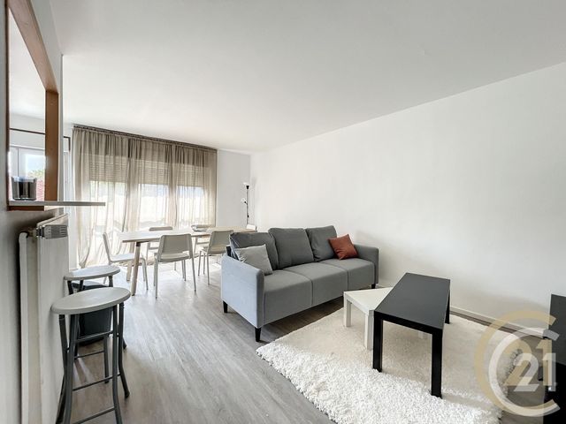 Appartement à louer - 4 pièces - 73,80 m2 - Troyes - 10 - CHAMPAGNE-ARDENNE