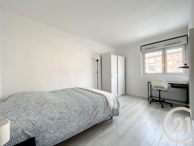 Appartement à louer - 4 pièces - 73,80 m2 - Troyes - 10 - CHAMPAGNE-ARDENNE