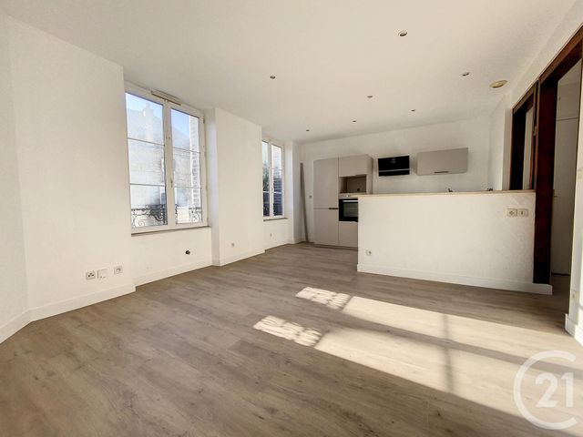 Appartement F2 &agrave; louer - 2 pi&egrave;ces - 42,01 m2 - Ste Savine - 10 - CHAMPAGNE-ARDENNE