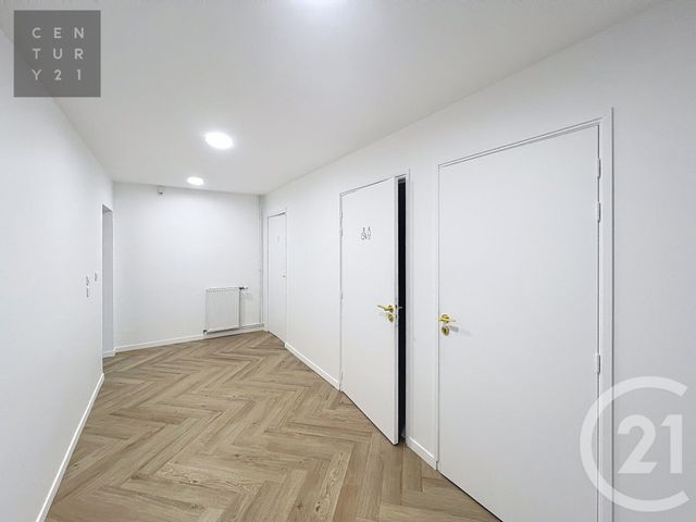 Local commercial à vendre - 850.0 m2 - 10 - Aube