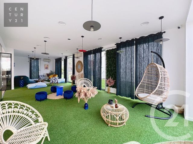 Local commercial à louer - 650.0 m2 - 10 - Aube