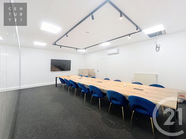 Local commercial à louer - 650.0 m2 - 10 - Aube