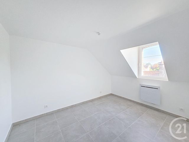 Appartement F4 &agrave; louer - 4 pi&egrave;ces - 51,90 m2 - Ste Savine - 10 - CHAMPAGNE-ARDENNE