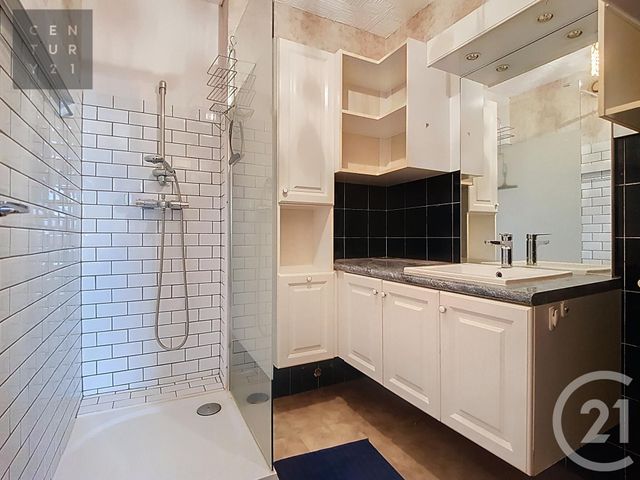 Appartement &agrave; vendre - 5 pi&egrave;ces - 97 m2 - St Andre Les Vergers - 10 - CHAMPAGNE-ARDENNE