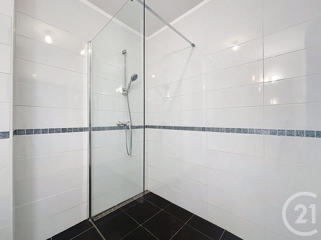 Appartement F1 &agrave; louer - 1 pi&egrave;ce - 31 m2 - Ste Savine - 10 - CHAMPAGNE-ARDENNE