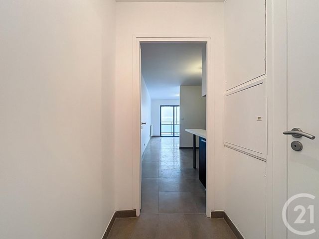 Appartement F1 &agrave; louer - 1 pi&egrave;ce - 31 m2 - Ste Savine - 10 - CHAMPAGNE-ARDENNE