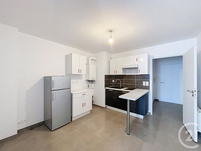 Appartement F1 &agrave; louer - 1 pi&egrave;ce - 31 m2 - Ste Savine - 10 - CHAMPAGNE-ARDENNE