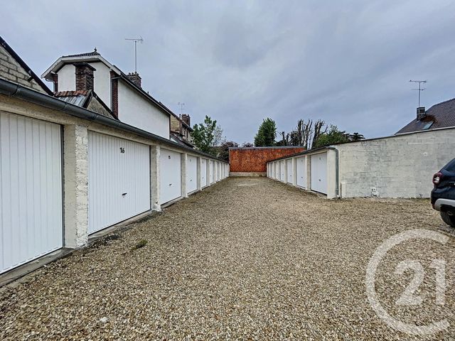 Parking &agrave; louer - 13 m2 - Troyes - 10 - CHAMPAGNE-ARDENNE