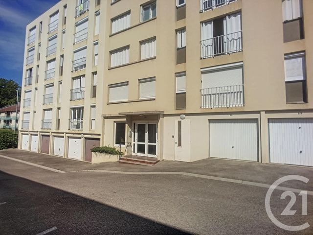 Appartement F1 &agrave; louer - 1 pi&egrave;ce - 27 m2 - St Julien Les Villas - 10 - CHAMPAGNE-ARDENNE