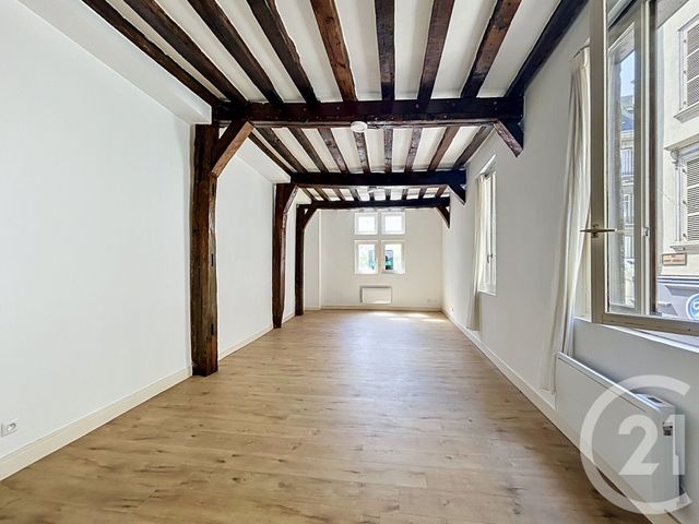 Appartement F6 &agrave; louer - 6 pi&egrave;ces - 130 m2 - Troyes - 10 - CHAMPAGNE-ARDENNE