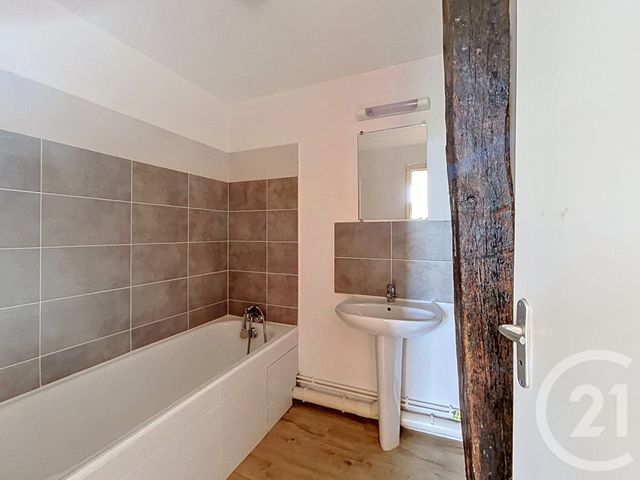 Appartement F6 &agrave; louer - 6 pi&egrave;ces - 130 m2 - Troyes - 10 - CHAMPAGNE-ARDENNE