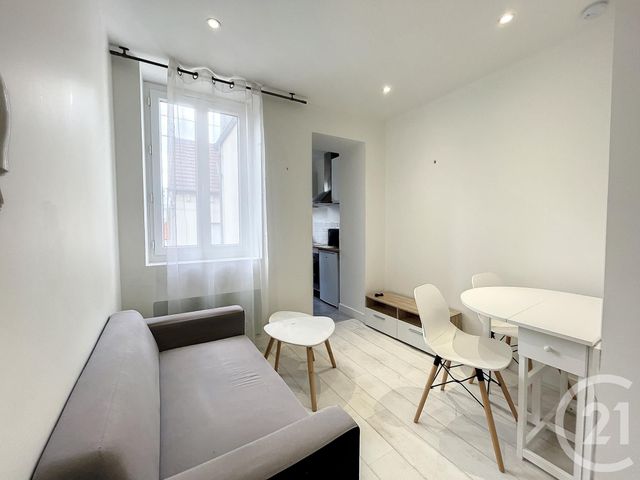 Appartement T2 &agrave; louer - 2 pi&egrave;ces - 22,80 m2 - Troyes - 10 - CHAMPAGNE-ARDENNE