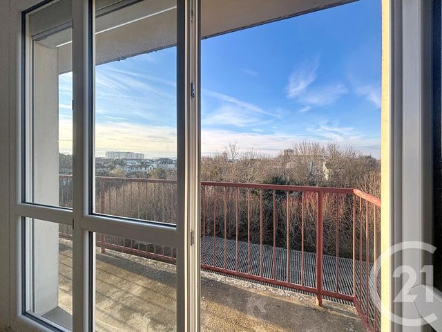 Appartement F2 &agrave; louer - 2 pi&egrave;ces - 43 m2 - Troyes - 10 - CHAMPAGNE-ARDENNE