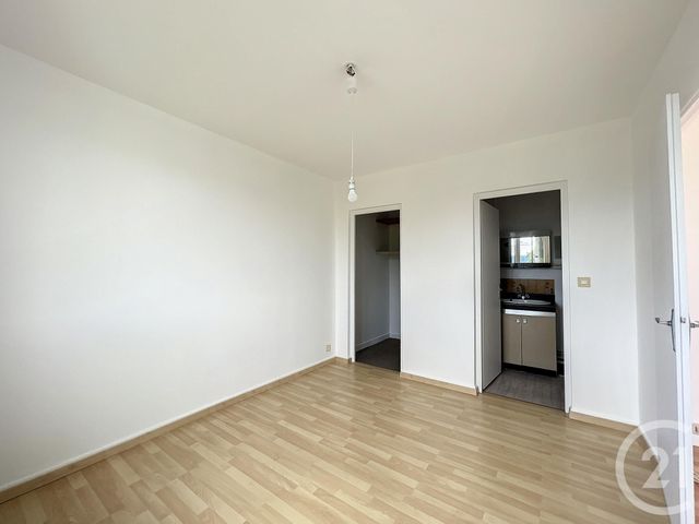 Appartement F2 &agrave; louer - 2 pi&egrave;ces - 42,20 m2 - Troyes - 10 - CHAMPAGNE-ARDENNE