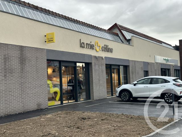 Local commercial à louer - 142.0 m2 - 10 - Aube