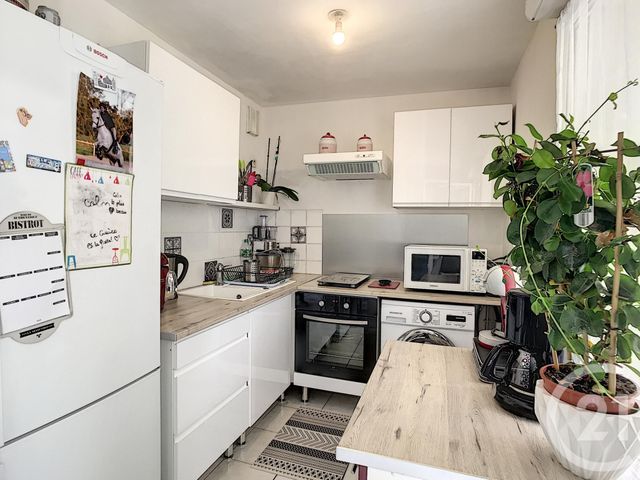 Appartement F2 &agrave; louer - 2 pi&egrave;ces - 45 m2 - Troyes - 10 - CHAMPAGNE-ARDENNE