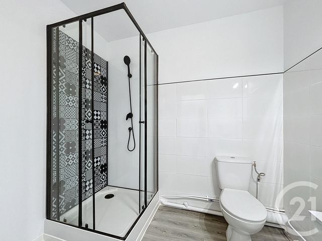 Appartement F1 &agrave; louer - 1 pi&egrave;ce - 37 m2 - St Andre Les Vergers - 10 - CHAMPAGNE-ARDENNE