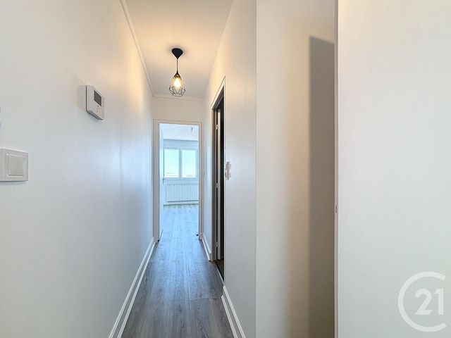 Appartement F1 &agrave; louer - 1 pi&egrave;ce - 37 m2 - St Andre Les Vergers - 10 - CHAMPAGNE-ARDENNE