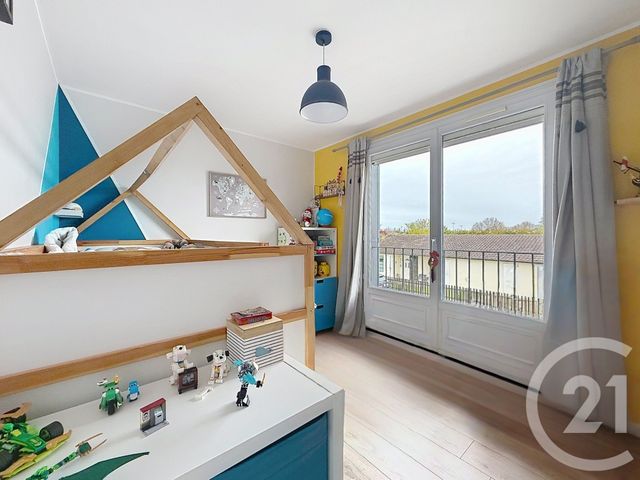 Maison &agrave; vendre - 4 pi&egrave;ces - 93 m2 - La Chapelle St Luc - 10 - CHAMPAGNE-ARDENNE