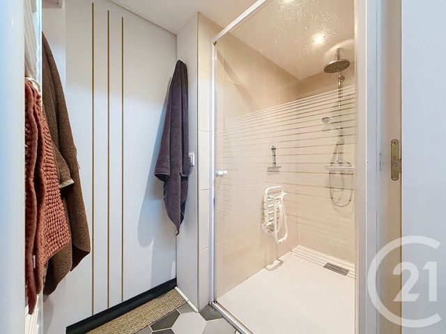 Maison &agrave; vendre - 4 pi&egrave;ces - 93 m2 - La Chapelle St Luc - 10 - CHAMPAGNE-ARDENNE