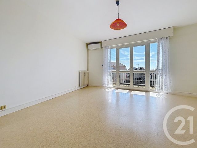 Appartement F2 &agrave; louer - 2 pi&egrave;ces - 59,11 m2 - Troyes - 10 - CHAMPAGNE-ARDENNE