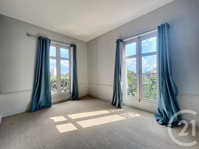 Appartement &agrave; louer - 5 pi&egrave;ces - 115 m2 - Troyes - 10 - CHAMPAGNE-ARDENNE