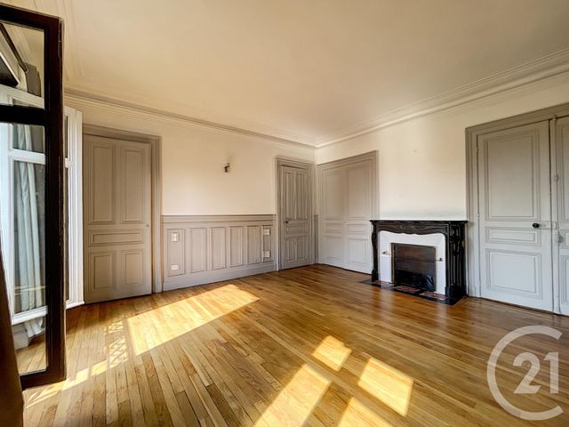 Appartement &agrave; louer - 5 pi&egrave;ces - 115 m2 - Troyes - 10 - CHAMPAGNE-ARDENNE