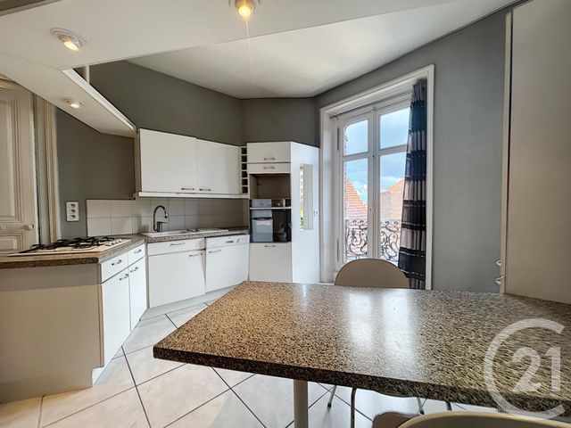 Appartement &agrave; louer - 5 pi&egrave;ces - 115 m2 - Troyes - 10 - CHAMPAGNE-ARDENNE