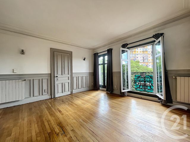 Appartement &agrave; louer - 5 pi&egrave;ces - 115 m2 - Troyes - 10 - CHAMPAGNE-ARDENNE