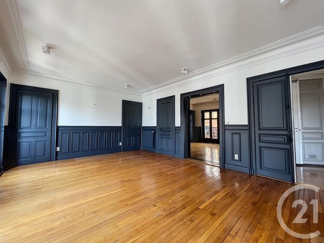 Appartement &agrave; louer - 5 pi&egrave;ces - 115 m2 - Troyes - 10 - CHAMPAGNE-ARDENNE